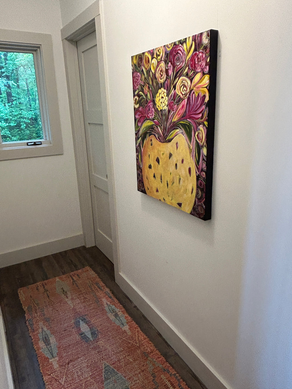 Magenta Bouquet in Gourd 24x30